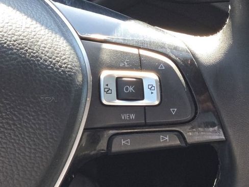 Used 2019 Volkswagen Atlas SE w/ Towing Package FWD image 25