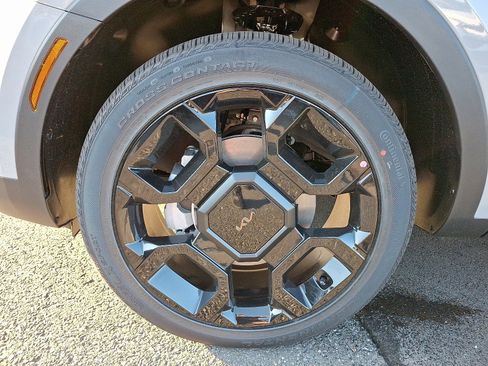 New 2026 Kia Sorento X-Line EX image 4