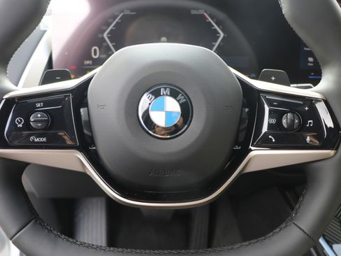 Used 2025 BMW X3 xDrive30 w/ Convenience Package AWD/4WD image 17