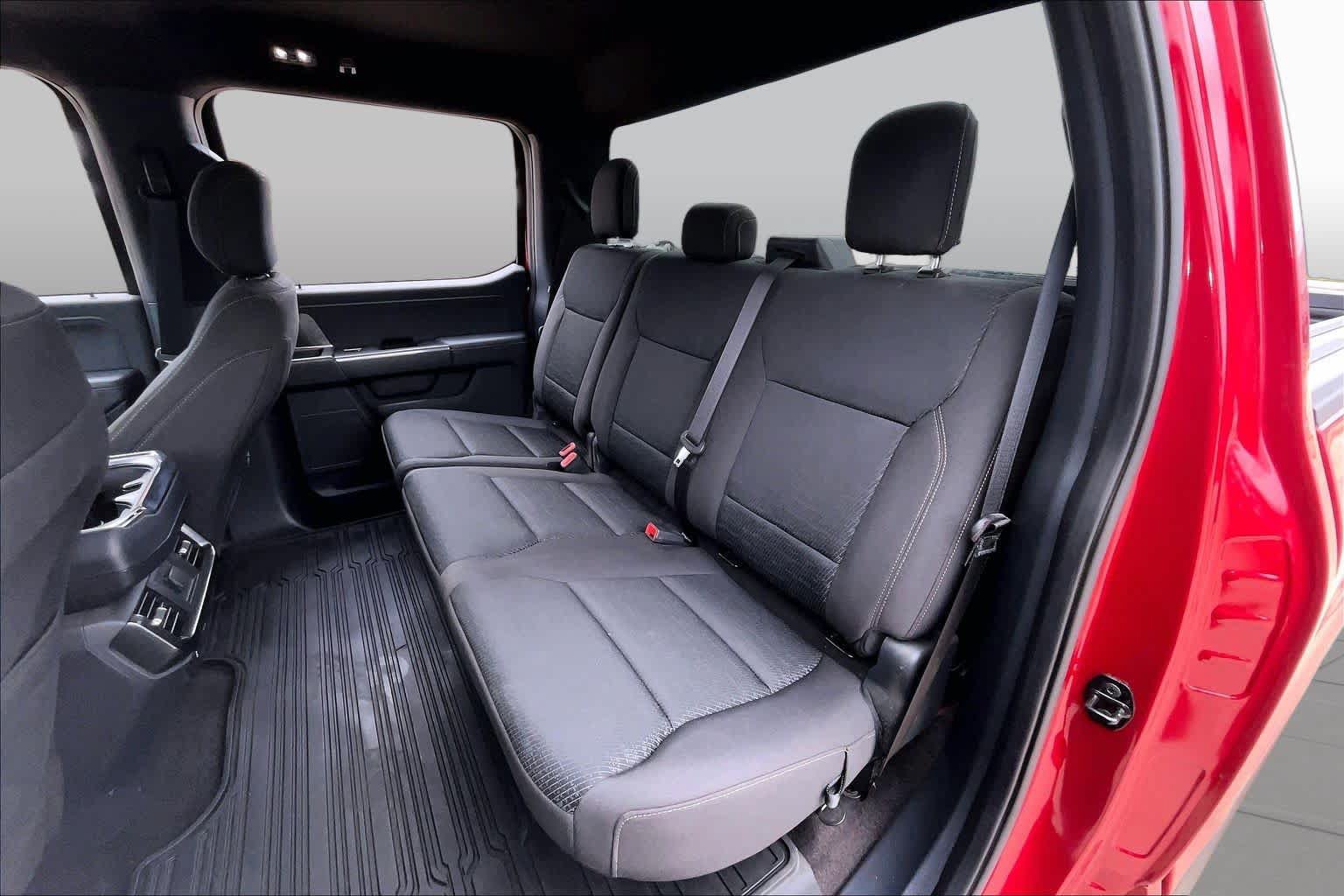 Used 2021 Ford F150 XLT w/ Equipment Group 302A High AWD/4WD image 18
