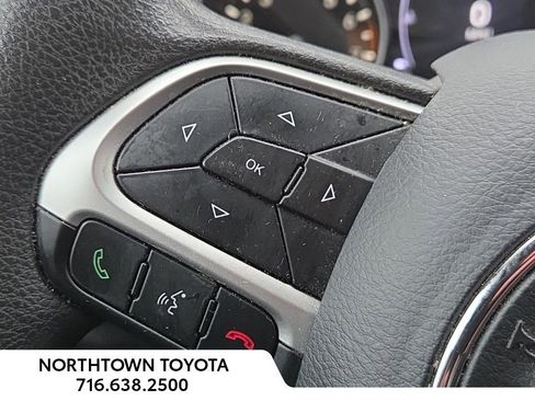 Used 2019 Jeep Compass Sport image 17