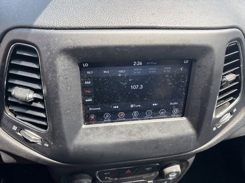 Used 2019 Jeep Compass Sport w/ Tech Group image 14