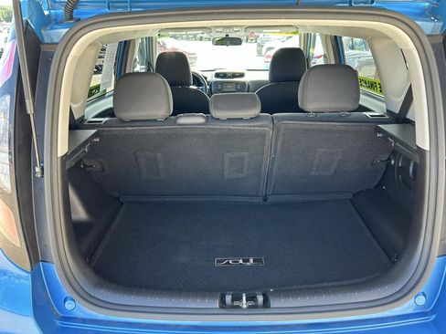 Used 2017 Kia Soul + w/ Designer's Package FWD image 17