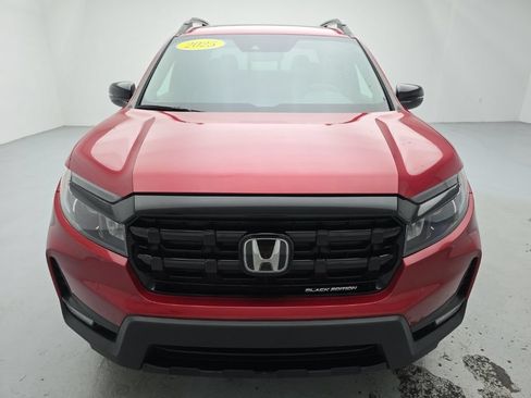 Used 2025 Honda Ridgeline Black Edition image 4