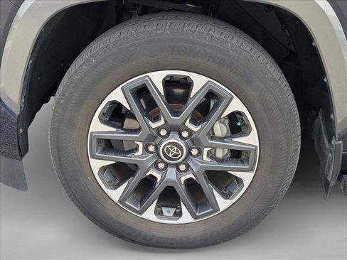 Used 2023 Toyota Sequoia Limited w/ Tow Technology Package AWD/4WD image 10