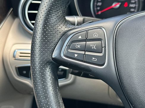 Used 2018 Mercedes-Benz C 300 Sedan image 26