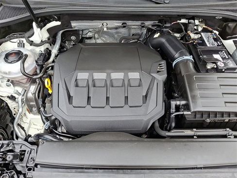 Used 2022 Audi Q3 2.0T Premium Plus w/ Premium Plus Package image 28