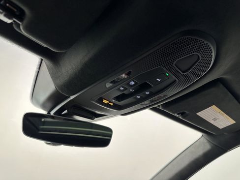 Certified 2025 Porsche Cayenne Turbo image 34