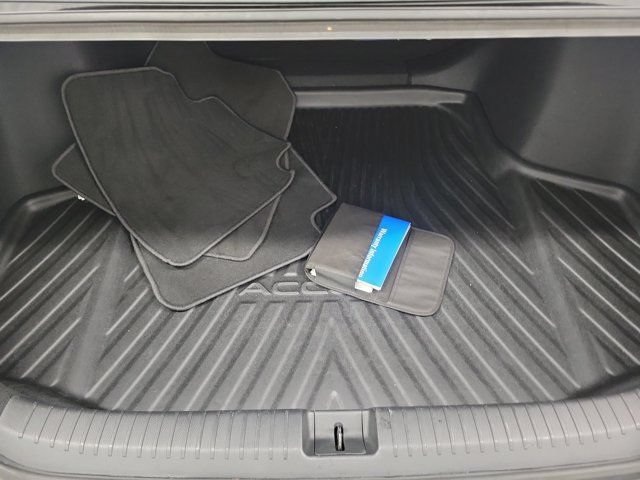 Certified 2025 Honda Accord LX image 10