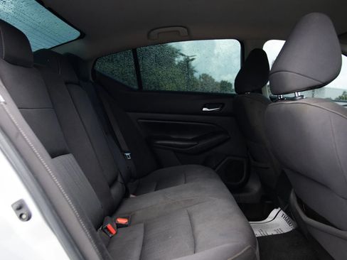 Used 2020 Nissan Maxima 3.5 S w/ Floor Mat Group FWD image 17