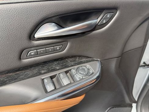 Used 2024 Cadillac XT4 Sport FWD image 10