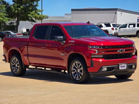 Used 2022 Chevrolet Silverado 1500 RST w/ Convenience Package II AWD/4WD image 3