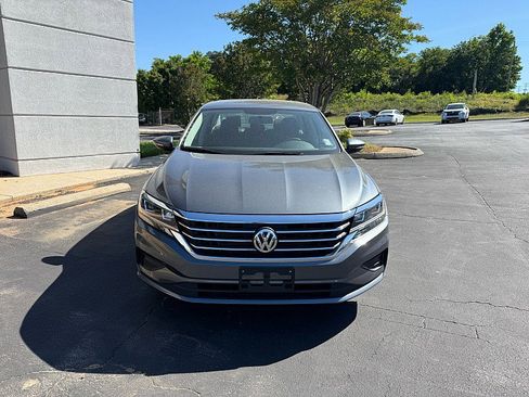 Used 2021 Volkswagen Passat 2.0T S FWD image 8