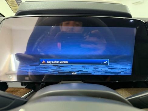 New 2026 Chevrolet Tahoe High Country w/ Sun And Tow Package image 22