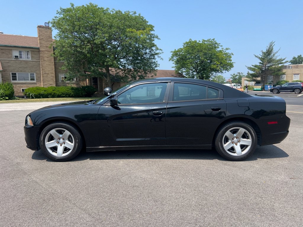Used 2013 Dodge Charger Police RWD image 4