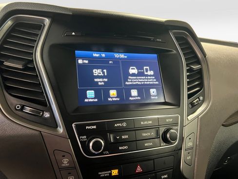 Used 2017 Hyundai Santa Fe Sport image 21