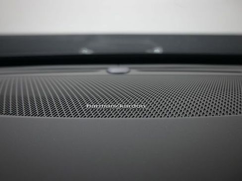 New 2026 Volvo XC90 T8 Plus image 31