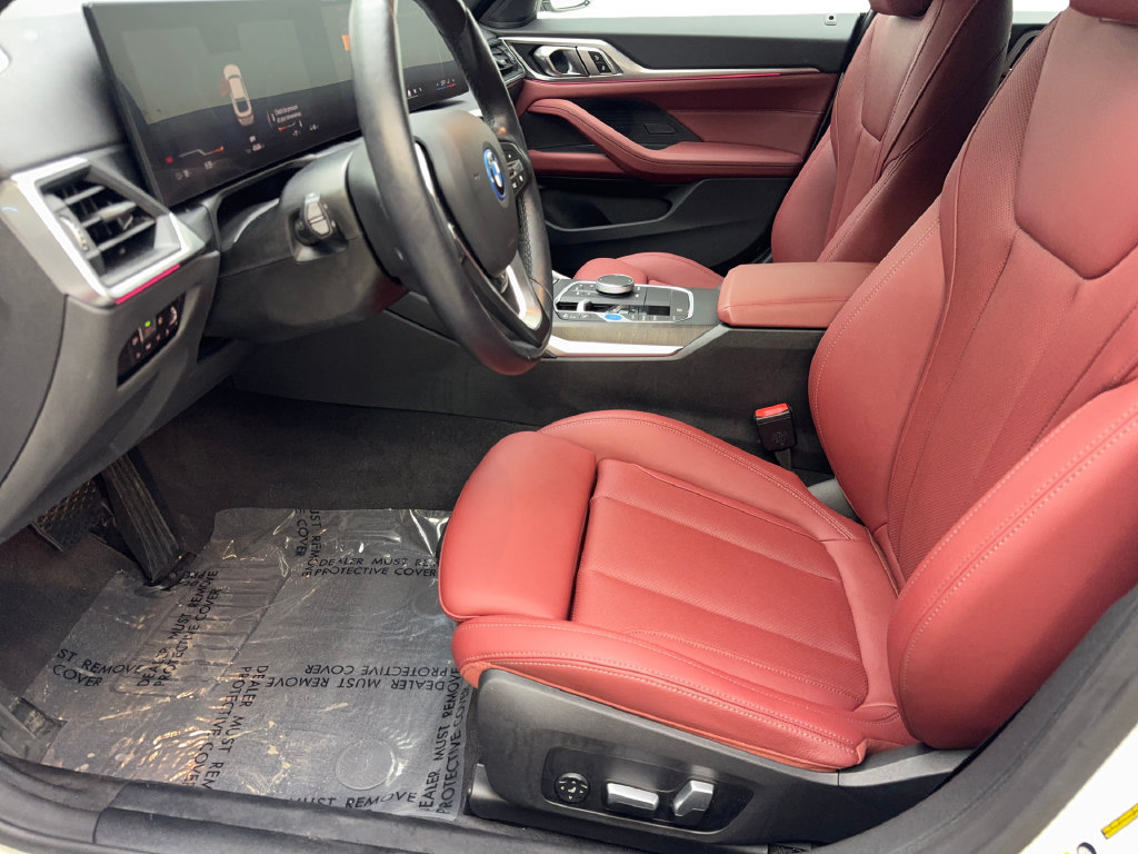 Used 2024 BMW i4 eDrive40 w/ Premium Package RWD image 28