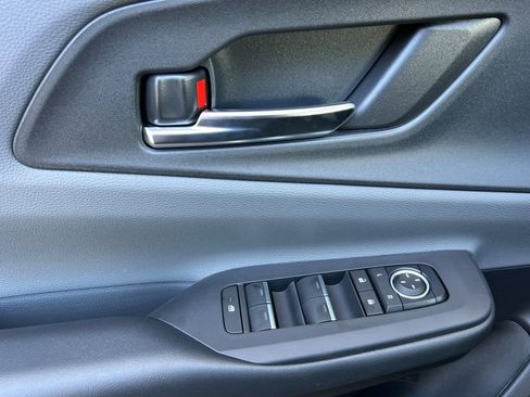 New 2026 Toyota Prius XLE image 10