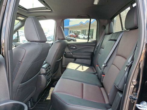 New 2025 Honda Ridgeline Black Edition image 5