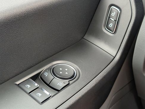 New 2026 Ford F350 4x4 Regular Cab DRW Super Duty image 18