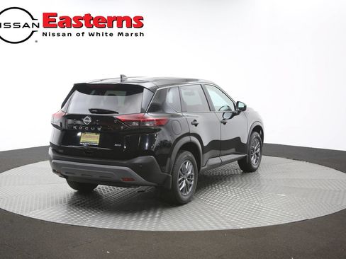 Used 2023 Nissan Rogue S AWD/4WD image 39