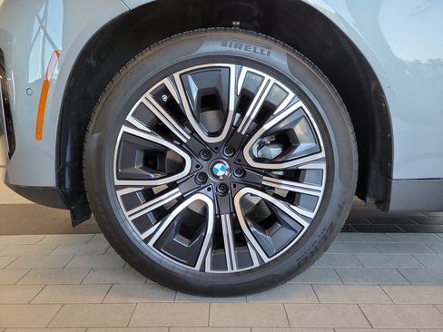Used 2025 BMW X3 xDrive30i AWD/4WD image 12