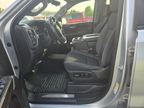 Used 2021 Chevrolet Silverado 1500 RST AWD/4WD image 9