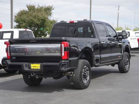 Used 2023 Ford F250 Platinum w/ Tremor Off-Road Package image 6