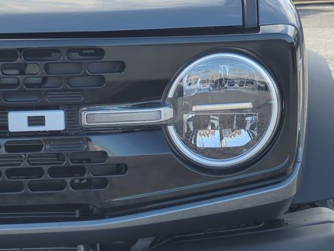 New 2026 Ford Bronco Big Bend w/ Black Diamond Package image 8