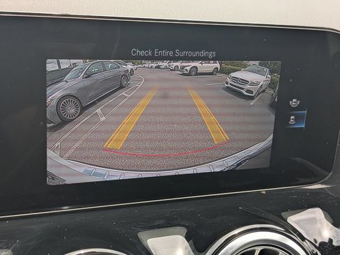 Certified 2023 Mercedes-Benz GLA 250 4MATIC w/ Premium Package image 9