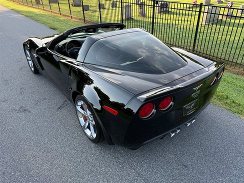 Used 2013 Chevrolet Corvette Grand Sport w/ 2LT Preferred Equipment Group RWD image 27