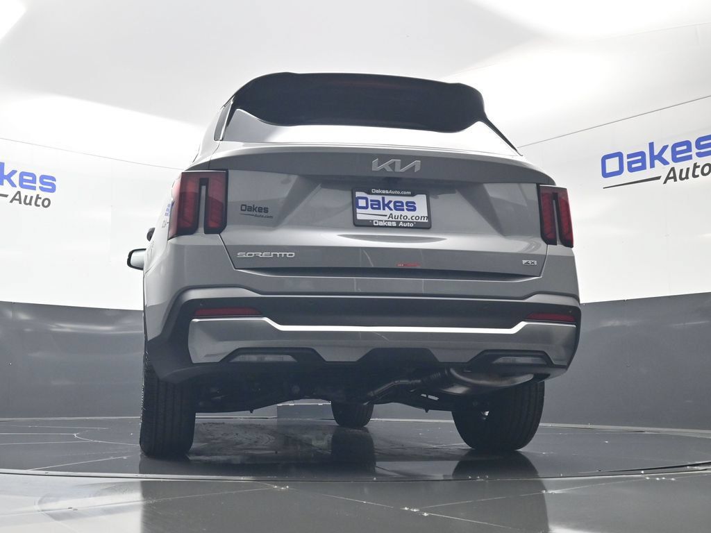 Certified 2026 Kia Sorento S AWD/4WD image 43