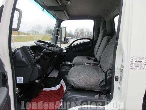 Used 2024 Isuzu NQR image 13