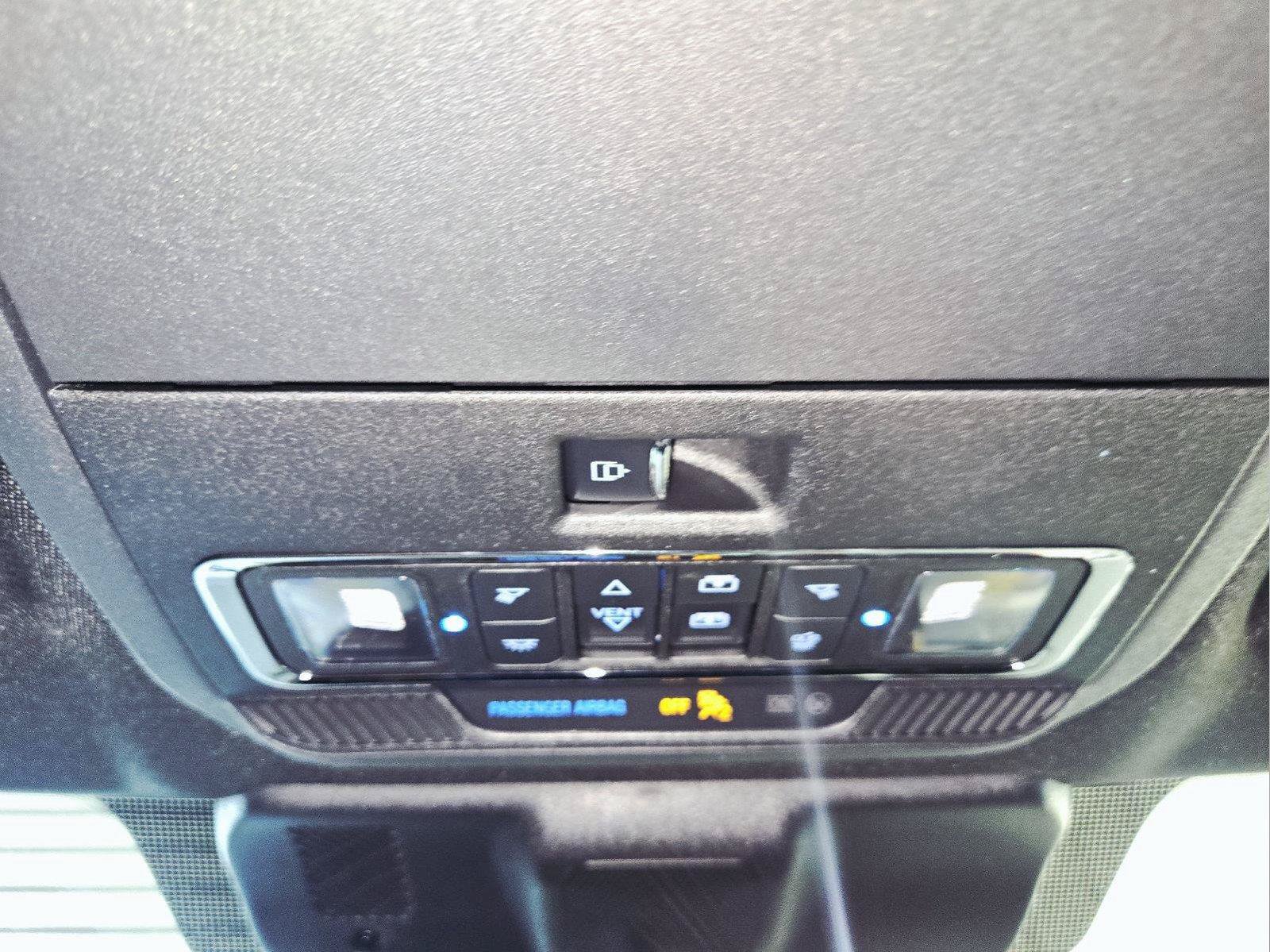 Certified 2025 Ford F150 Raptor AWD/4WD image 32