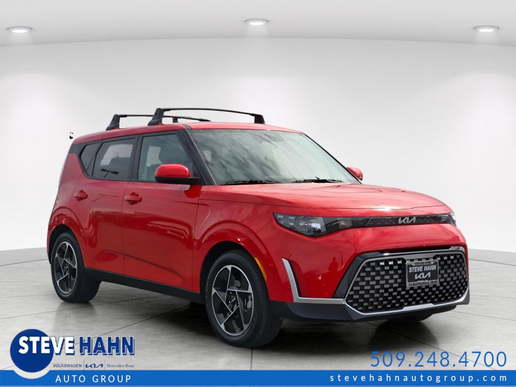 Certified 2025 Kia Soul EX FWD image 1