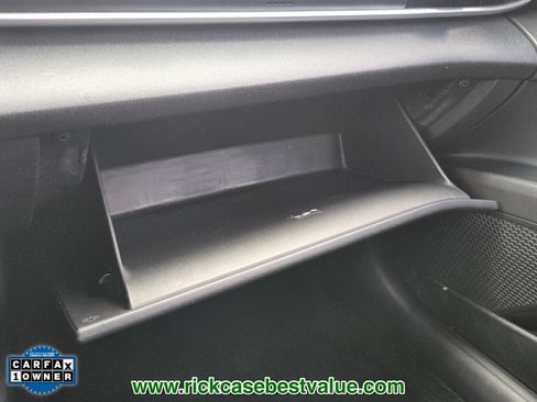 Used 2023 Hyundai Elantra SEL w/ Cargo Package FWD image 19