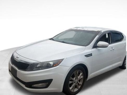 Used 2013 Kia Optima LX FWD image 9