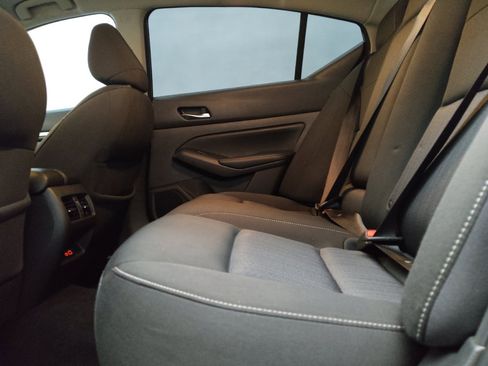 Used 2019 Nissan Altima 2.5 SV FWD image 18