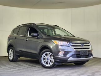 Used 2018 Ford Escape SE w/ Ford Safe & Smart Package video 1