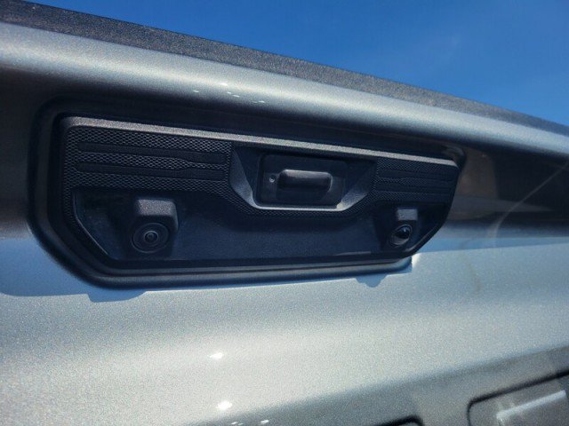 Used 2024 Chevrolet Silverado 1500 LTZ w/ LTZ Convenience Package II RWD image 5