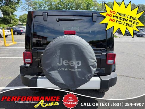 Used 2015 Jeep Wrangler Unlimited Sahara w/ Max Tow Package AWD/4WD image 15