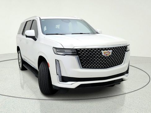 Used 2023 Cadillac Escalade Premium Luxury w/ LPO, Radiant Package image 4