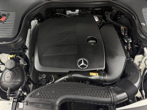 Used 2021 Mercedes-Benz GLC 300 w/ AMG Line image 33
