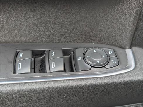 Used 2022 Chevrolet Silverado 1500 LT Trail Boss image 20