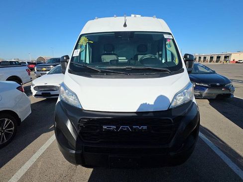 Used 2023 RAM ProMaster 2500 FWD image 6