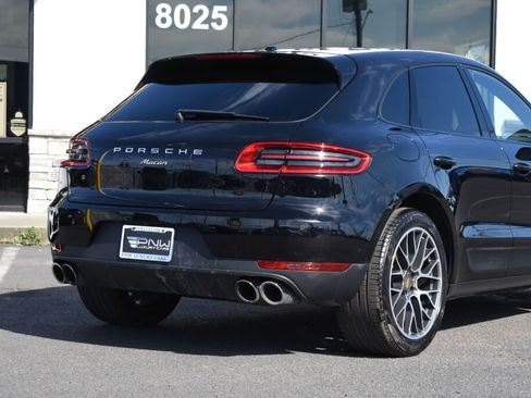 Used 2018 Porsche Macan Sport Edition image 9
