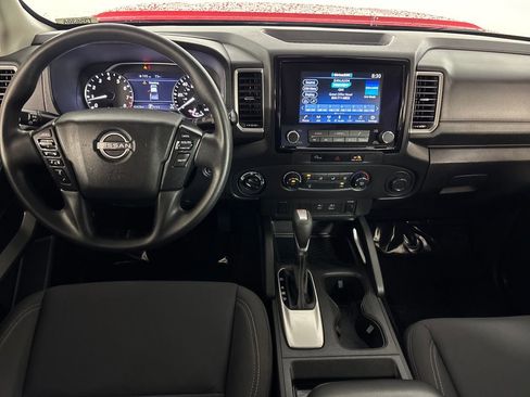 Used 2023 Nissan Frontier SV AWD/4WD image 27