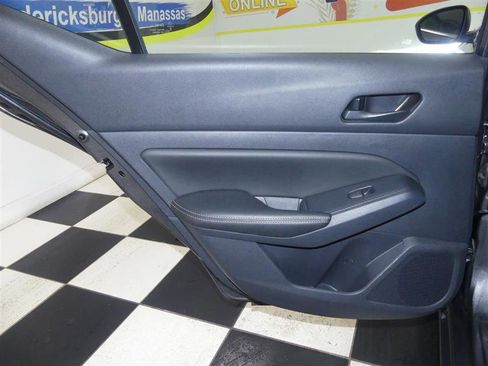 Used 2025 Nissan Altima 2.5 SV image 25