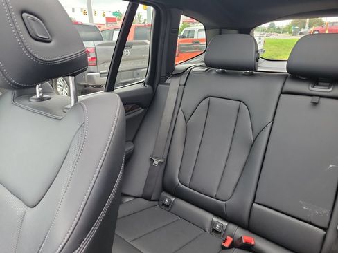 Used 2024 BMW X3 xDrive30i AWD/4WD image 13